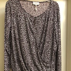 Long sleeve top by Laundry